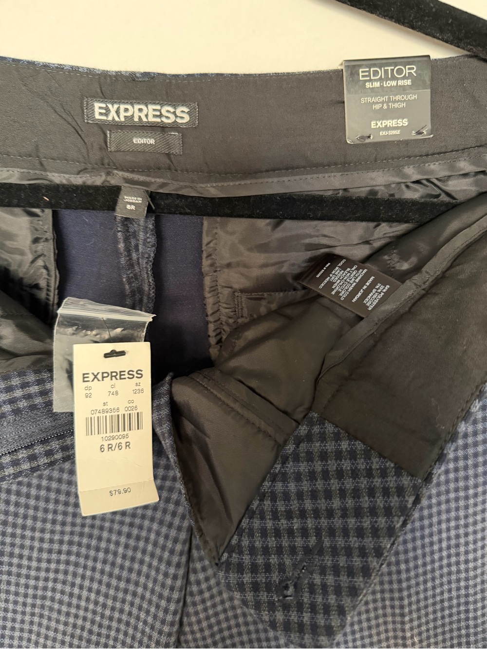 Express Navy and Black Checked Editor Slim Pants 6R New with tags